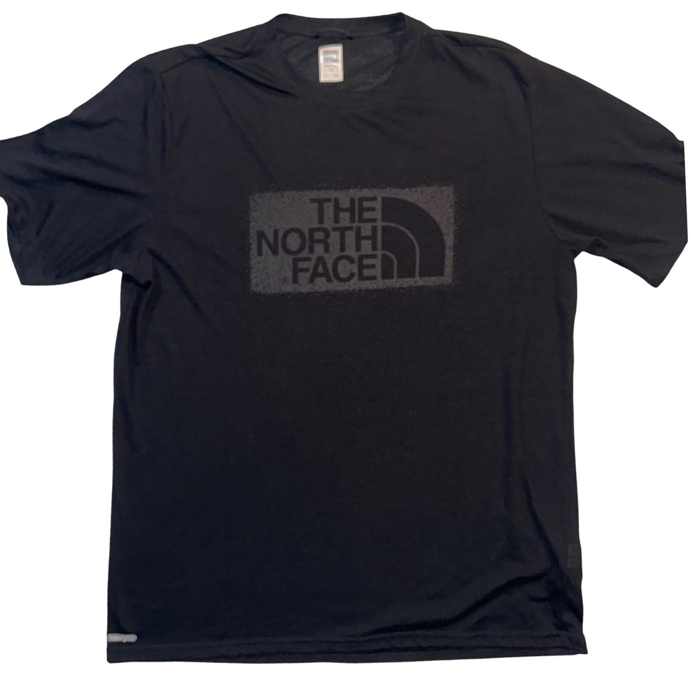 The North Face Mens‎ Black Box Logo Graphic Active T-Shirt Short Sleeve Medium